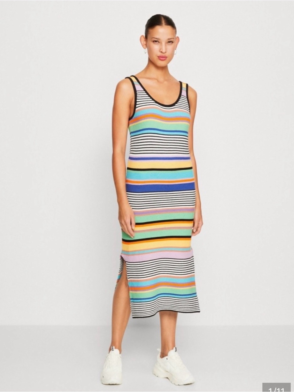 ✨Roxy (NWT) Sunshine Bouquet
Stripe Knit Midi Dress Size S✨